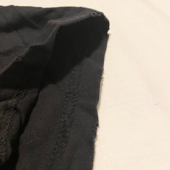 Levis Distressed Relaxed Fit Tshirt Mens Size Medium Shirt - Picture 7 of 16